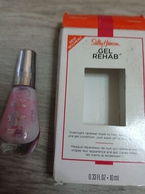 Sally Hansen Gel Rehab Nail Treatment - Pink